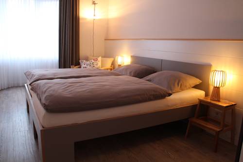 Imagen de la habitación del Hotel Fr&uuml;hst&uuml;ckshotel F&uuml;rstenwerth. Foto 12