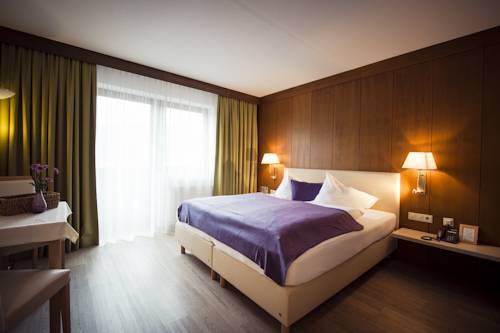 Imagen de la habitación del Hotel Fr&uuml;hst&uuml;ckshotel Montana. Foto 11