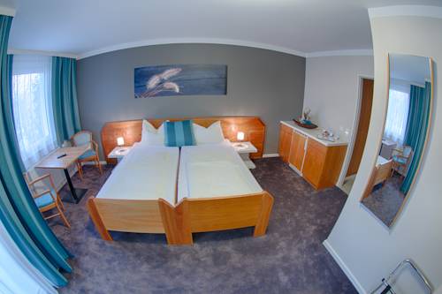 Imagen de la habitación del Hotel Fr&uuml;hst&uuml;ckshotel Waldbauer. Foto 13
