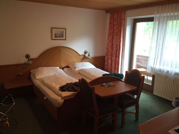 Imagen de la habitación del Hotel Fr&uuml;hst&uuml;ckspension Christina. Foto 4