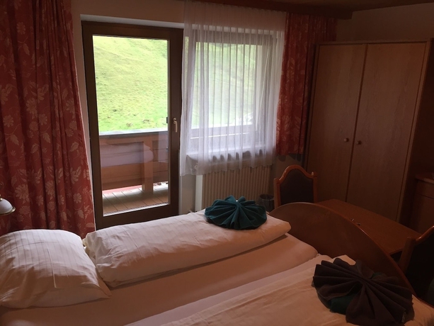 Imagen de la habitación del Hotel Fr&uuml;hst&uuml;ckspension Christina. Foto 5