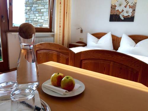 Imagen de la habitación del Hotel Frühstückspension Rofangarten. Foto 8