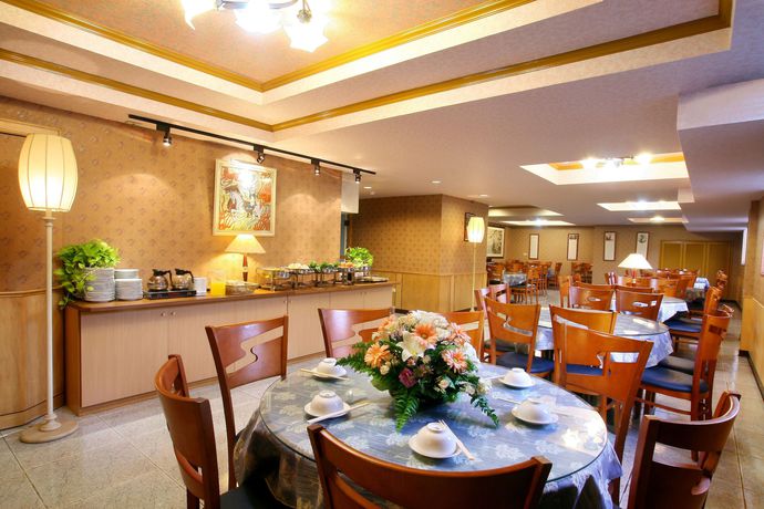 Imagen del bar/restaurante del Hotel Fu Chun. Foto 2