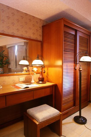 Imagen de la habitación del Hotel Fu Chun. Foto 10