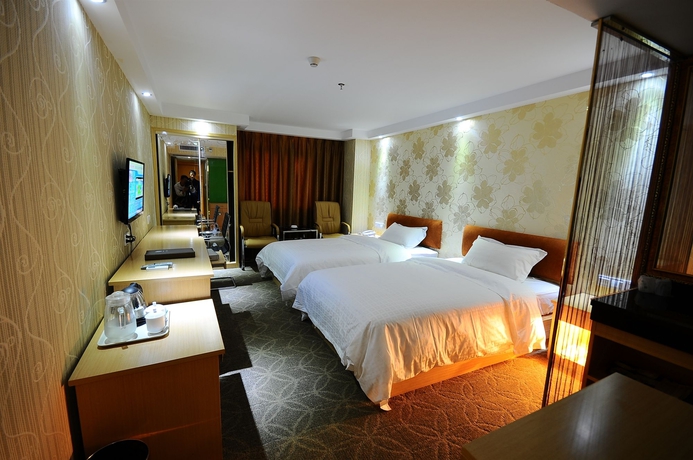 Imagen de la habitación del Hotel Fu Ho. Foto 5