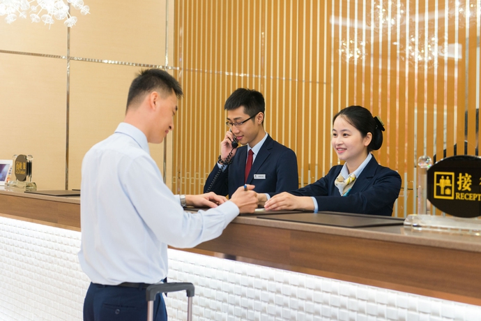 Imagen de los interiores del Hotel Fu Hua. Foto 9