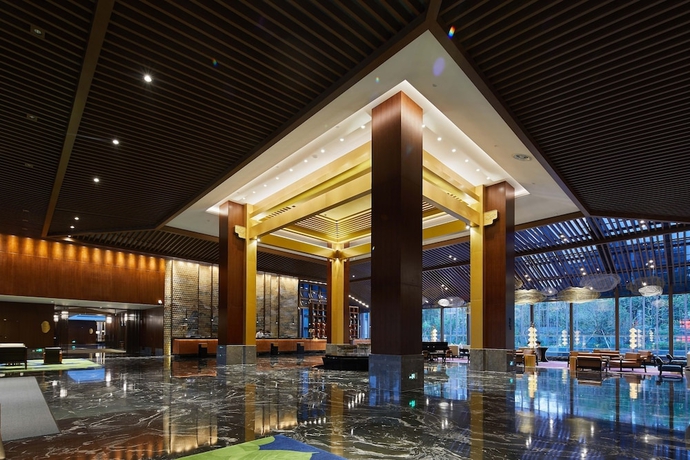 Imagen de los interiores del Hotel Fu Rong Ge. Foto 13