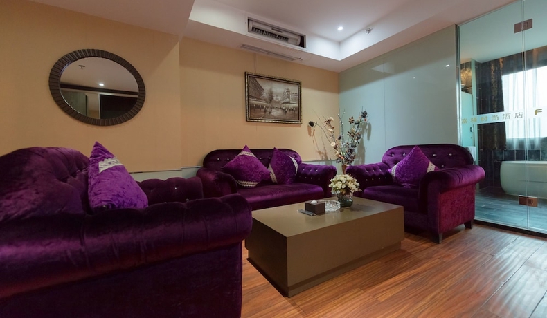 Imagen de la habitación del Hotel Fu Yi Fashion. Foto 10