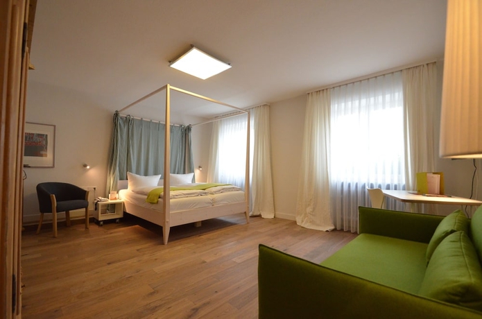 Imagen de la habitación del Hotel Fuchsbr&auml;u, Hirschberg. Foto 8
