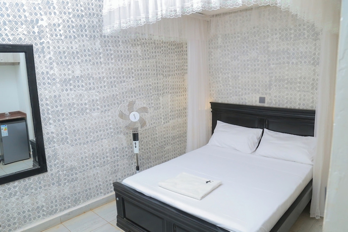 Imagen de la habitación del Hotel Fuego. Foto 13