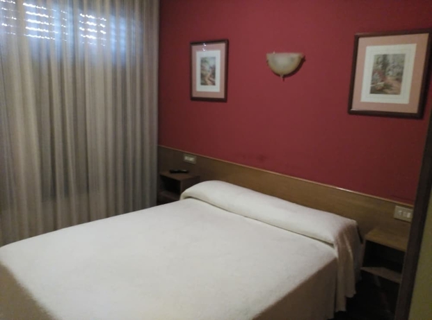 Imagen de la habitación del Hotel Fuente La Plata. Foto 10