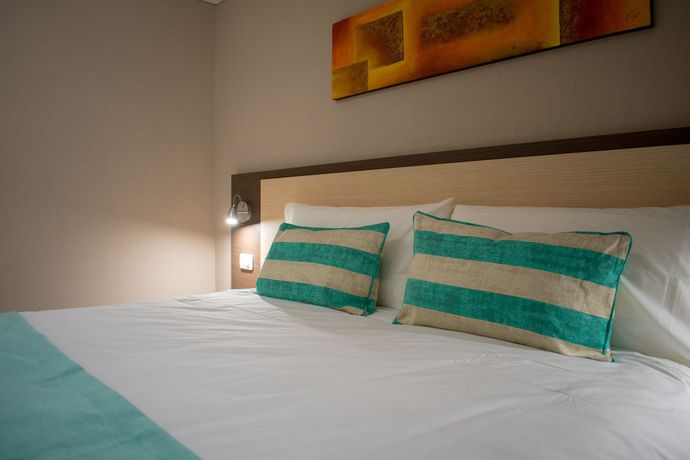 Imagen de la habitación del Hotel Fuente Mayor Ciudad de Mendoza. Foto 9