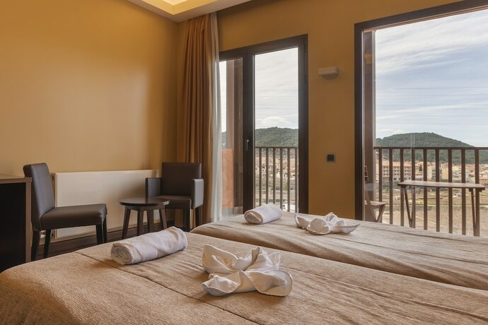 Imagen general del Hotel Fuente del Miro, Valderrobres. Foto 6