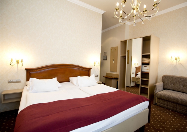 Imagen de la habitación del Hotel Fuerst Metternich. Foto 2
