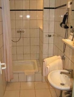 Imagen de la habitación del Hotel Fuerstenberger Hof. Foto 3