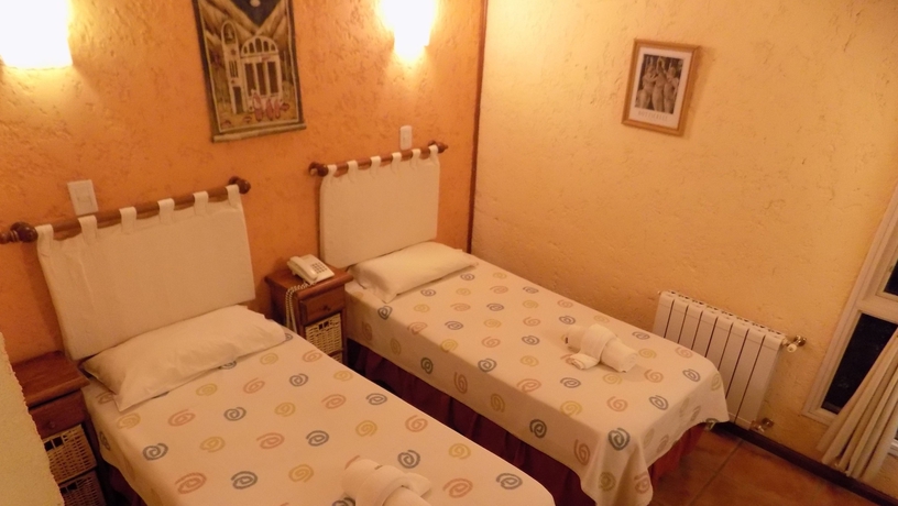 Imagen de la habitación del Hotel Fuerte Calafate Panor&aacute;mico. Foto 3