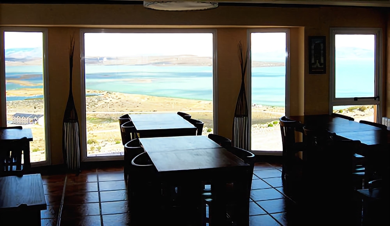 Imagen del bar/restaurante del Hotel Fuerte Calafate Panor&aacute;mico. Foto 2