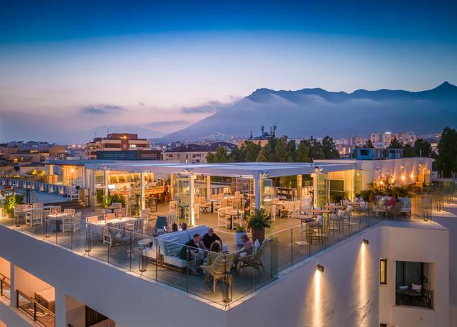 Imagen de los exteriores del Hotel Fuerte Marbella. Foto 17