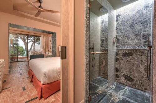 Imagen de la habitación del Hotel Fuerte Marbella. Foto 9