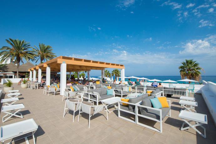 Imagen del bar/restaurante del Hotel Fuerteventura Princess. Foto 9
