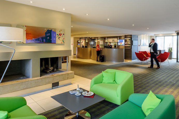 Imagen de los interiores del Hotel Fuerther Mercure Nuernberg West. Foto 19