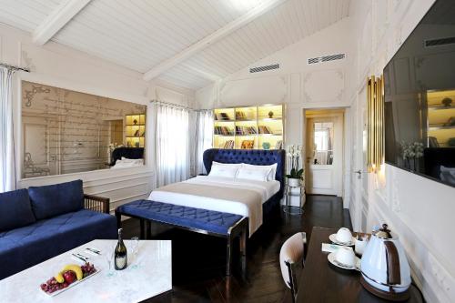 Imagen de la habitación del Hotel Fuga Constantinidis. Foto 7