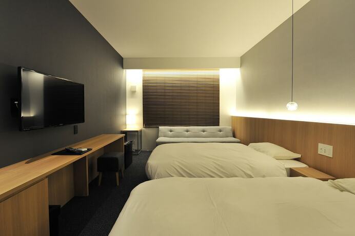 Imagen de la habitación del Hotel Fugastay Shijo Omiya. Foto 22