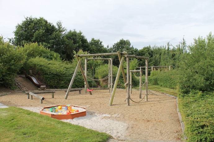Imagen de los exteriores del Hotel Fuglsangcentret. Foto 17