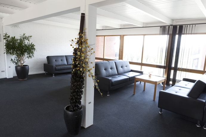 Imagen del bar/restaurante del Hotel Fugls&oslash;centret. Foto 3