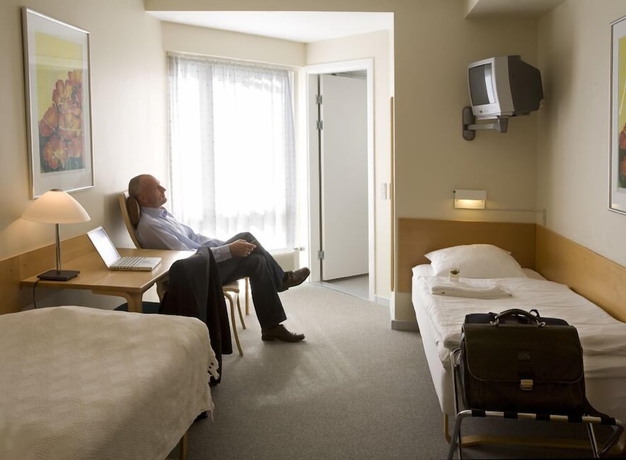 Imagen de la habitación del Hotel Fugls&oslash;centret. Foto 11