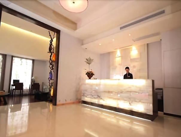 Imagen de los interiores del Hotel Fuhau. Foto 19