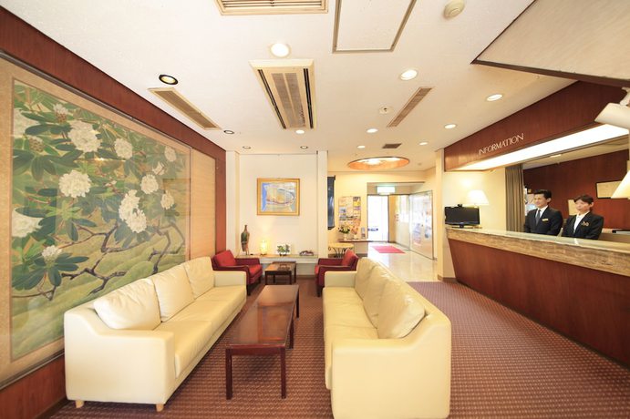 Imagen de los interiores del Hotel Fuji Green. Foto 17