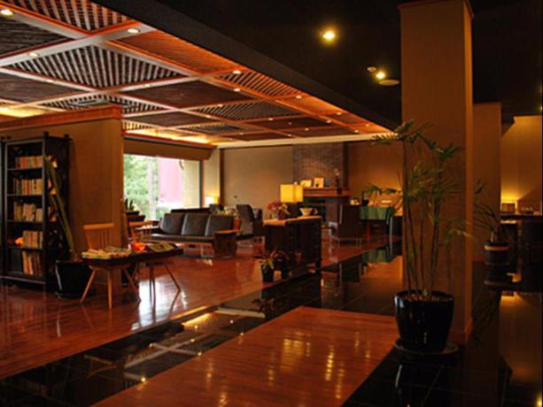 Imagen de los interiores del Hotel Fuji Kawaguchiko Onsen Rakuyu. Foto 8