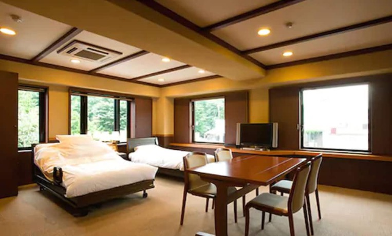 Imagen de la habitación del Hotel Fuji Lake. Foto 3