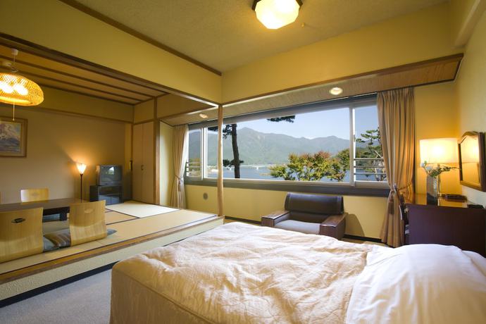 Imagen de la habitación del Hotel Fuji Lake. Foto 5