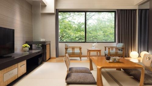 Imagen de la habitación del Hotel Fuji Marriott Lake Yamanaka. Foto 8