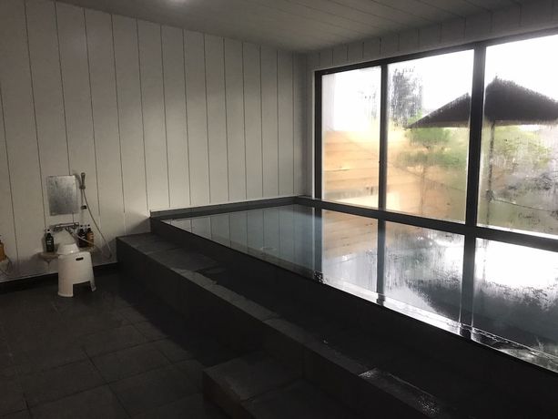 Imagen de la piscina del Hotel Fuji Mountain Resort. Foto 16