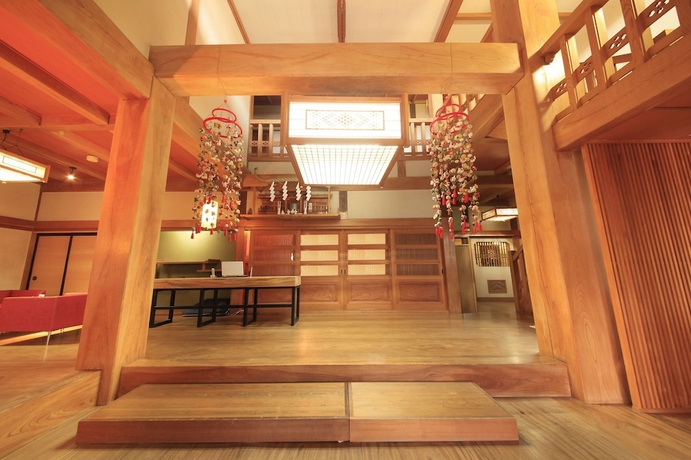 Imagen de los interiores del Hotel Fuji Onsenji Yumedono, Fujikawaguchiko. Foto 13