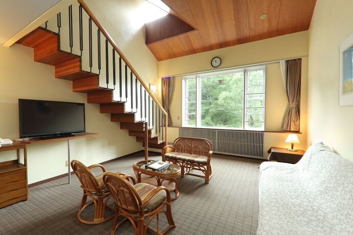 Imagen de la habitación del Hotel Fuji Shoei Kaikan. Foto 14