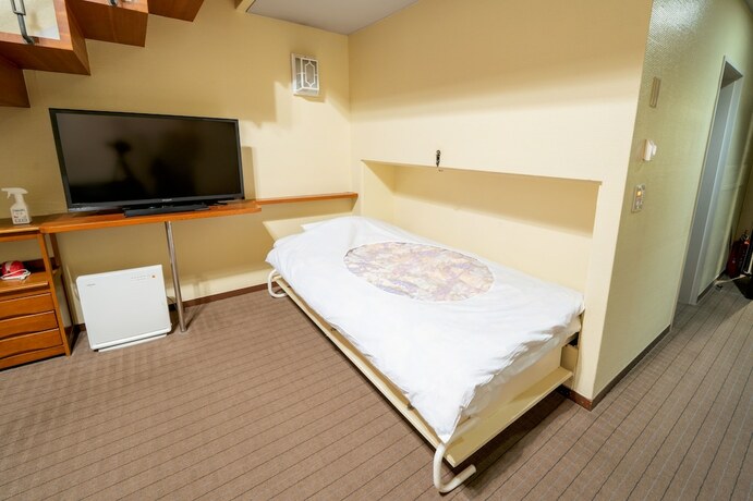 Imagen de la habitación del Hotel Fuji Shoei Kaikan. Foto 15