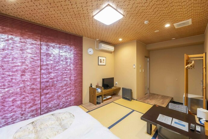 Imagen de la habitación del Hotel Fuji Shoei Kaikan. Foto 16