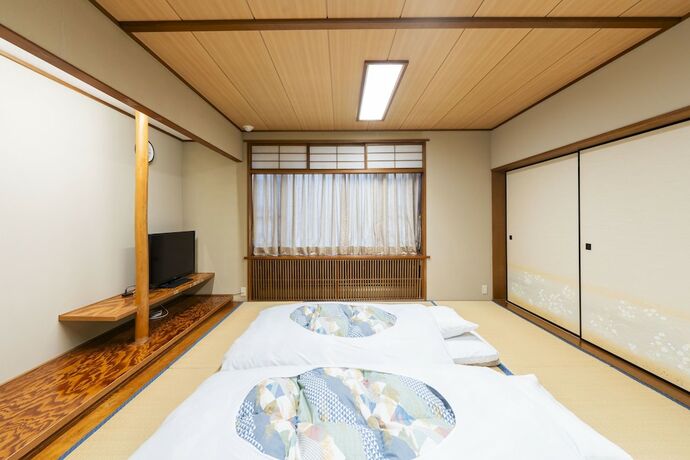 Imagen de la habitación del Hotel Fuji Shoei Kaikan. Foto 18