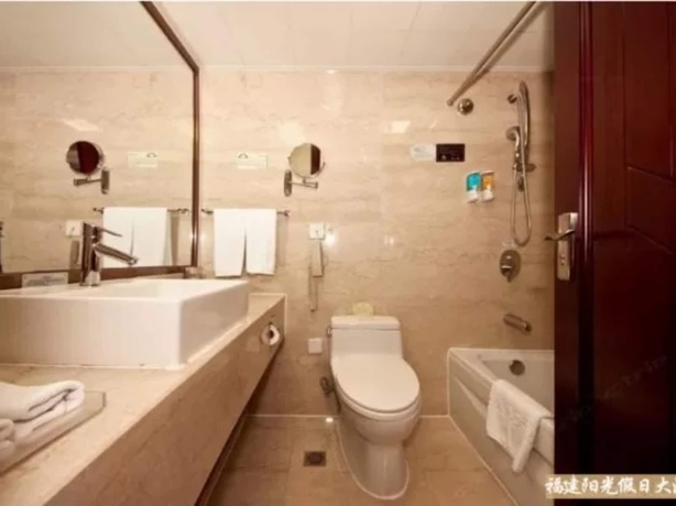 Imagen de la habitación del Hotel Fujian Sunshine Holiday. Foto 3