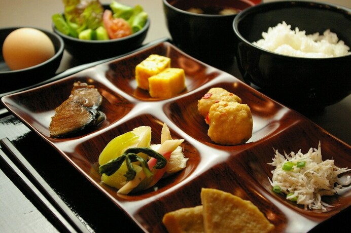 Imagen del bar/restaurante del Hotel Fujieda Park Inn. Foto 14