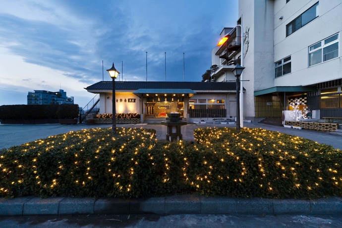 Imagen de los exteriores del Hotel Fujinoya Yutei. Foto 13
