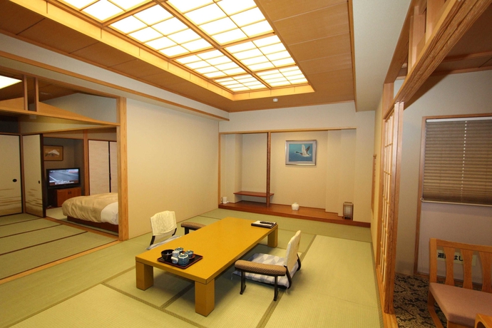 Imagen de la habitación del Hotel Fujinoya Yutei. Foto 10
