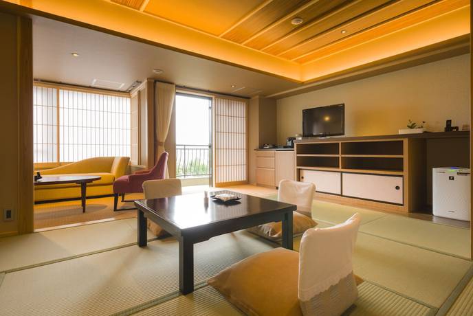 Imagen de la habitación del Hotel Fujisan Onsen Kaneyamaen. Foto 3