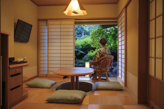 Imagen de la habitación del Hotel Fujisan Onsen Kaneyamaen. Foto 7