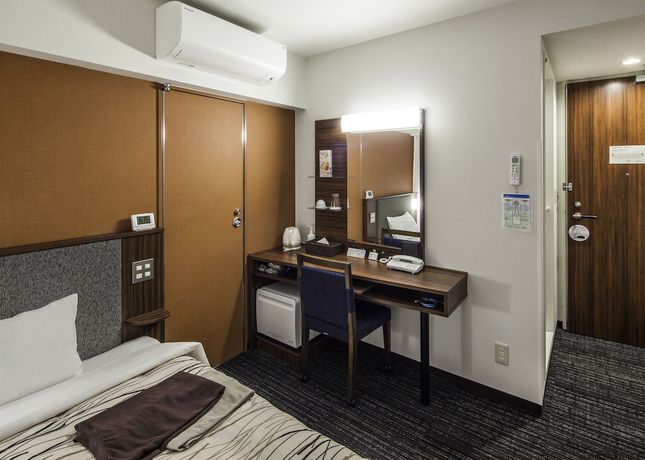 Imagen de la habitación del Hotel Fukui Manten Ekimae. Foto 14