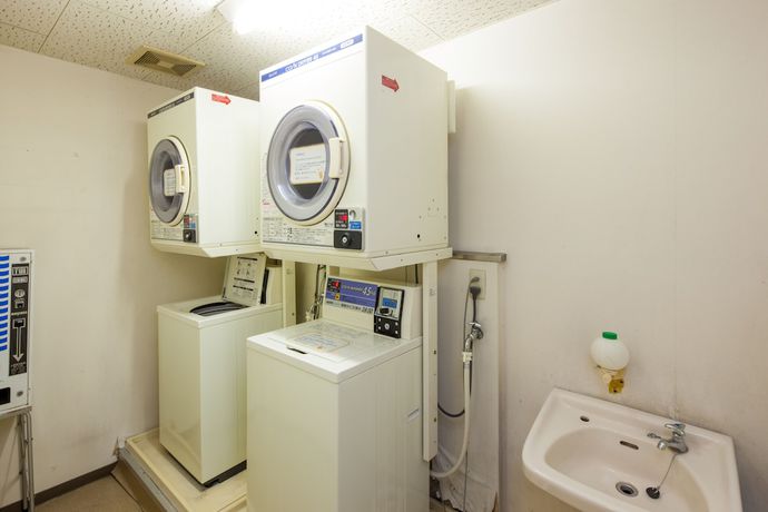 Imagen de los interiores del Hotel Fukuyama Terminal. Foto 14